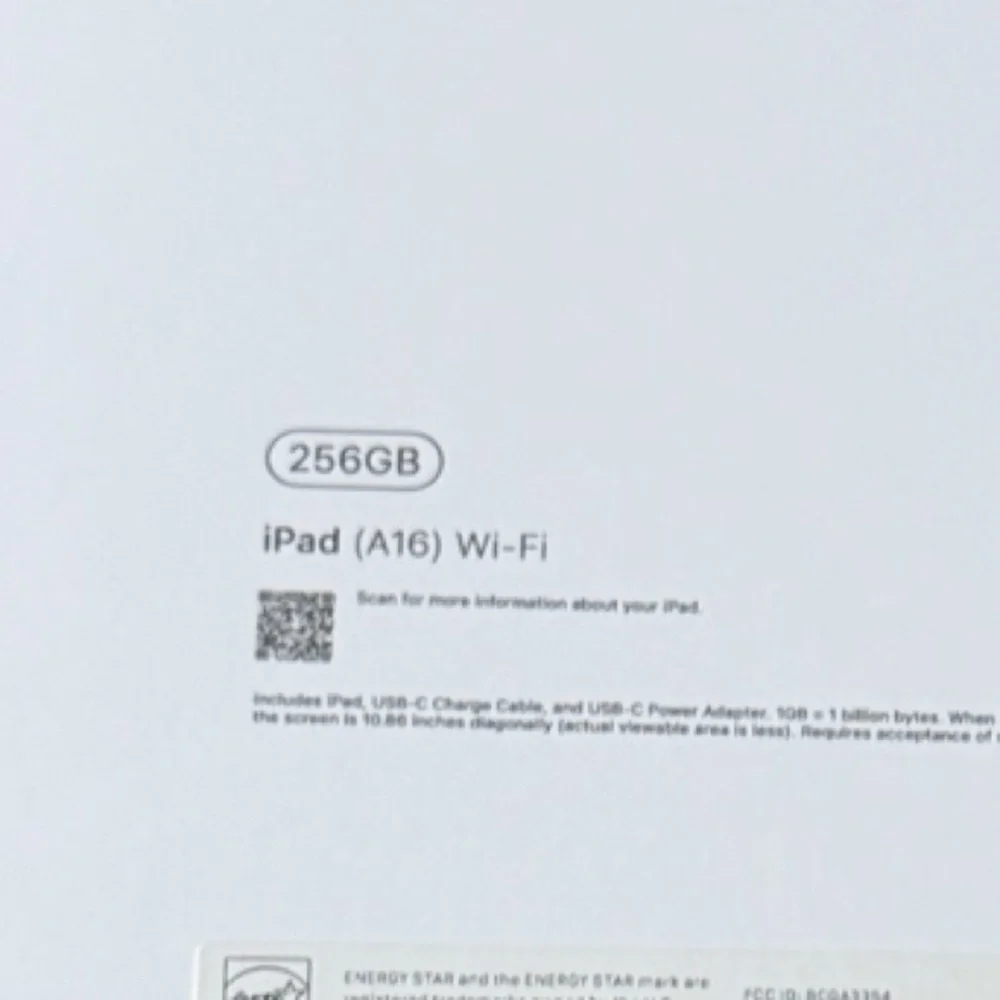 Brand New Apple iPad 256GB Wi-Fi in Yellow